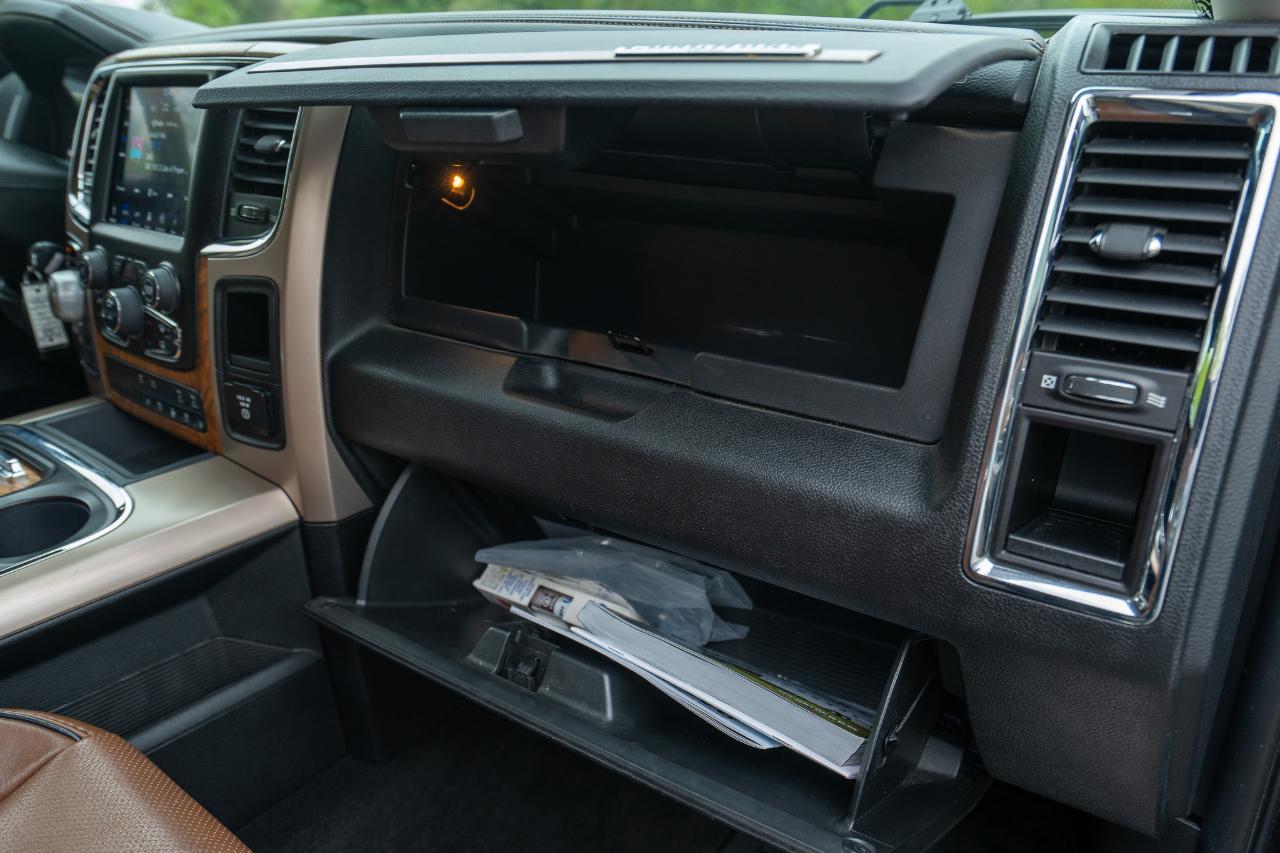 RAM 1500 Laramie Longhorn Crew Cab 4WD 2018