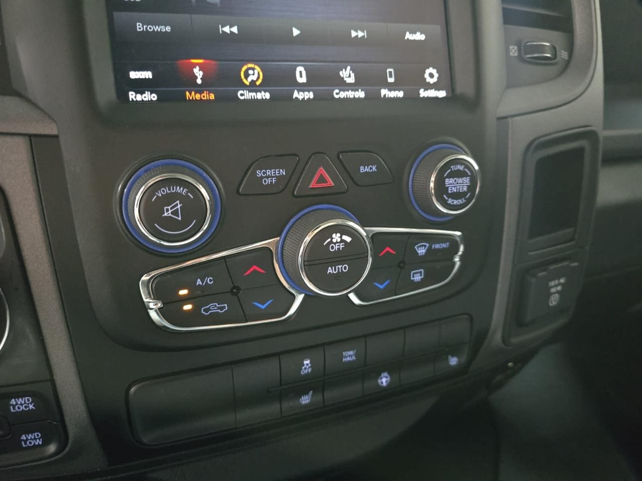 RAM 1500 Classic  2019