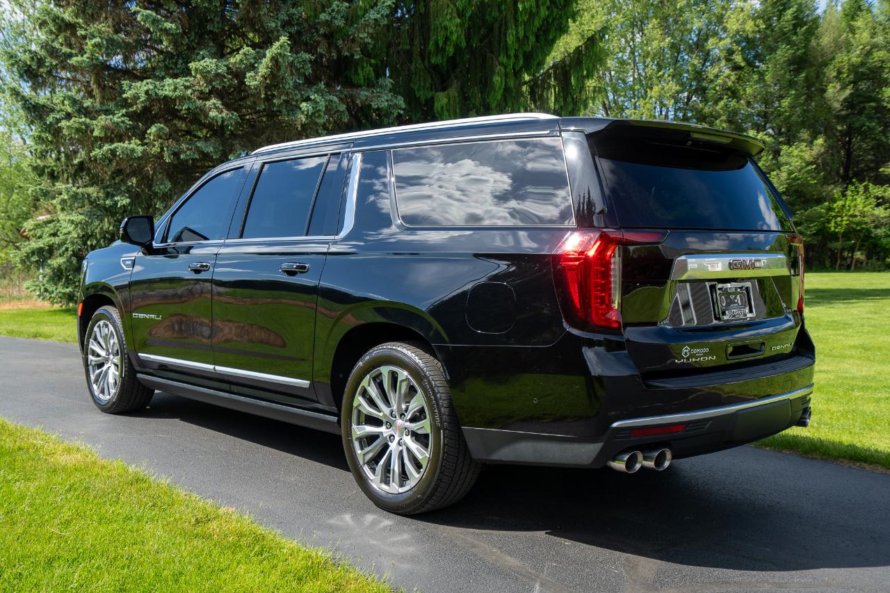 GMC Yukon XL Denali 4WD 2023