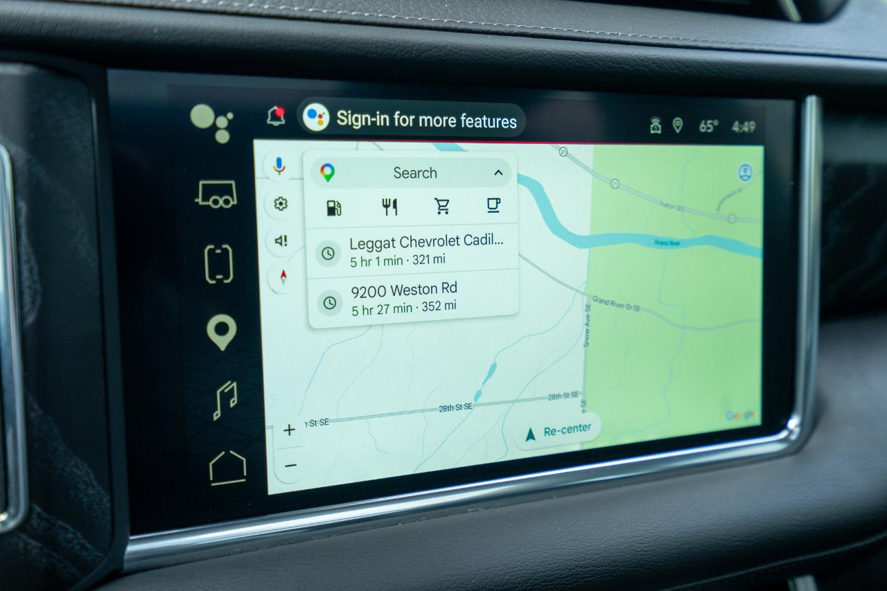 GMC Yukon XL Denali 4WD 2023