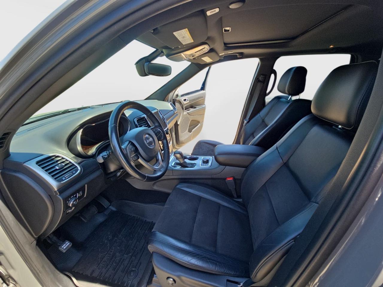 Jeep Grand Cherokee  2020