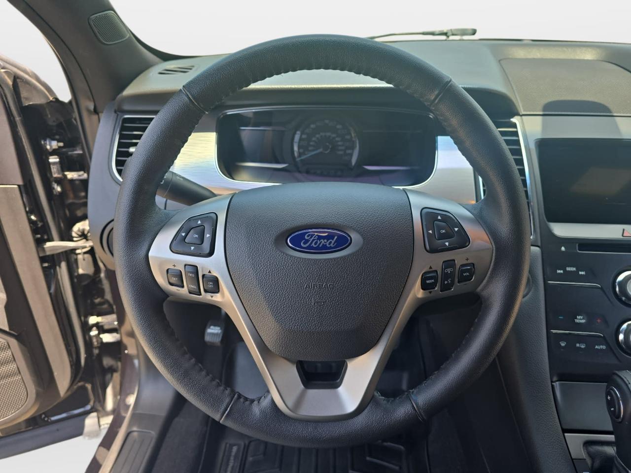 Ford Taurus SEL FWD 2019