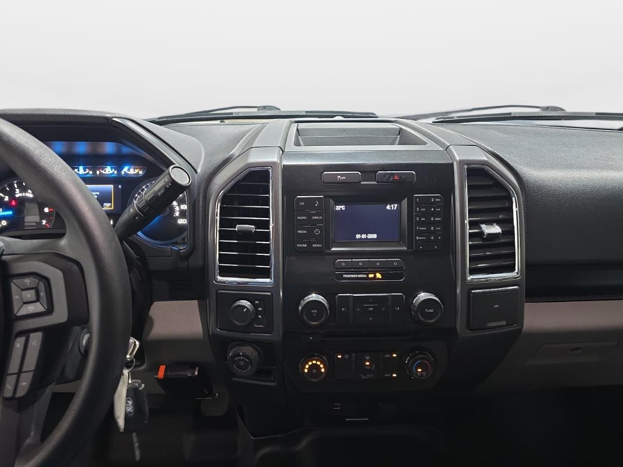 Ford F150 XLT Supercab 4WD 2016