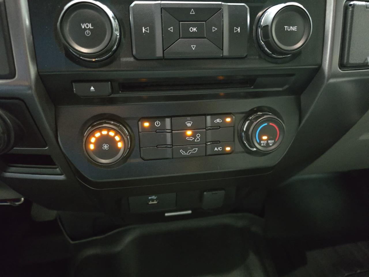 Ford F150 XLT Supercab 4WD 2016