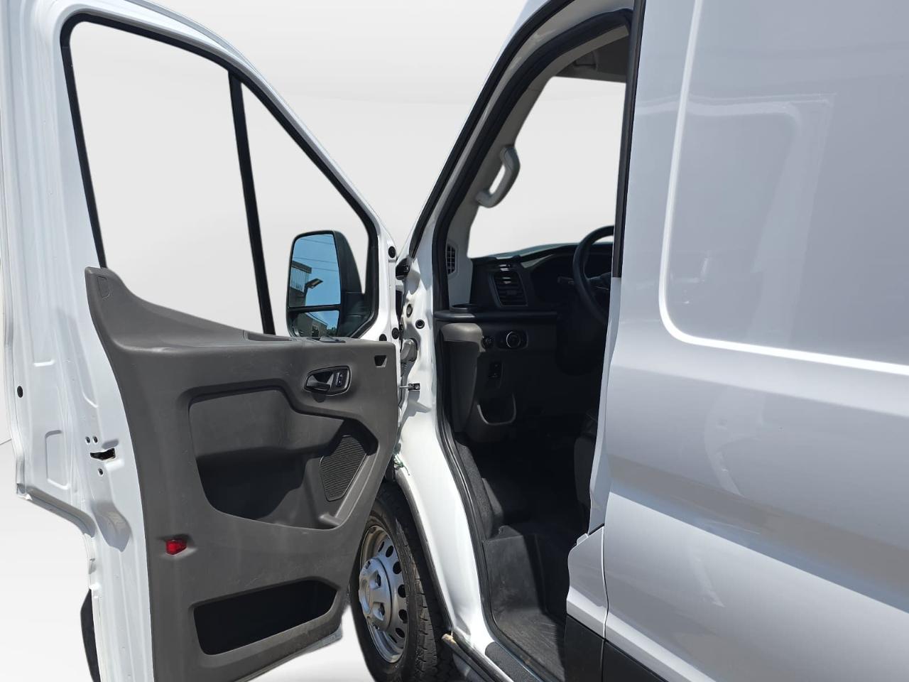 Ford Transit  2025