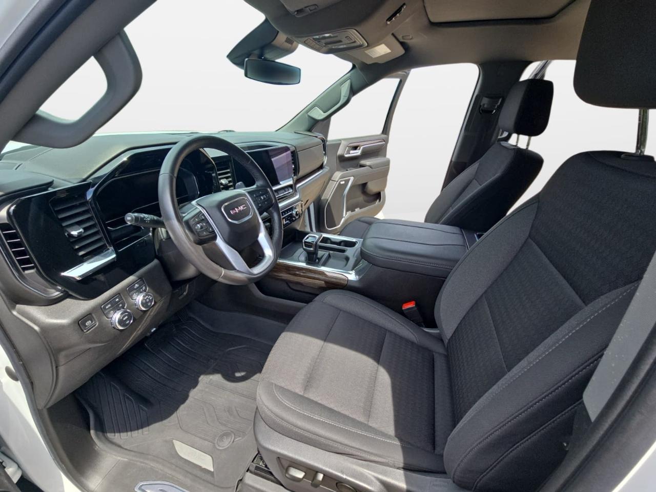 GMC Sierra 1500 Elevation Crew Cab 4WD 2023