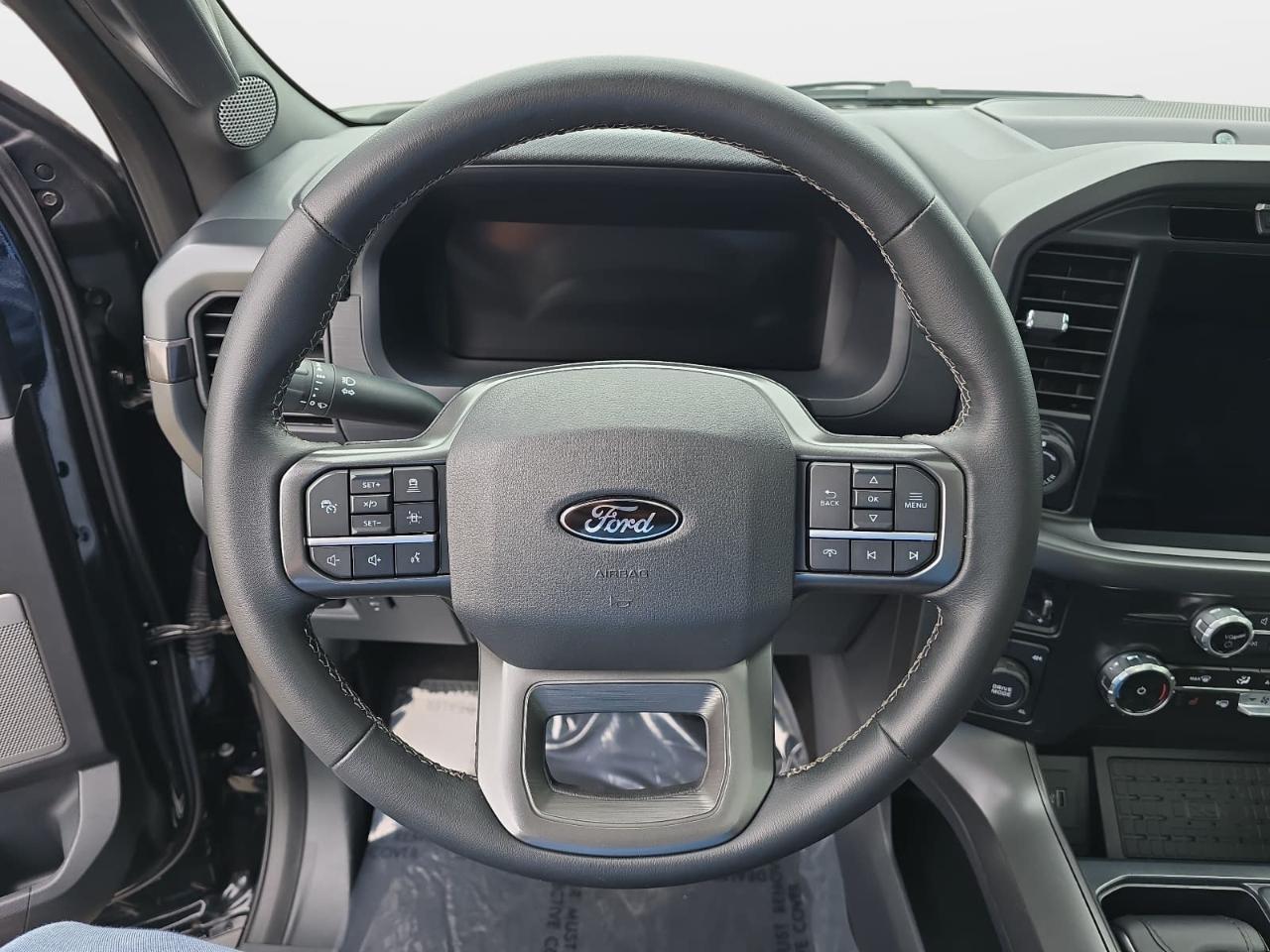 Ford F150 XLT Supercrew 4WD 2024