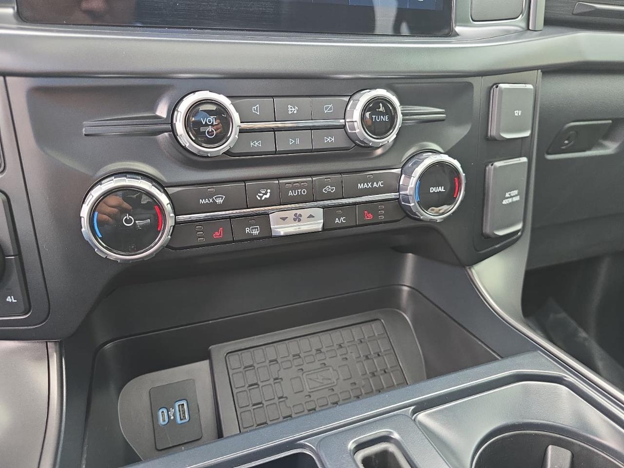 Ford F150 XLT Supercrew 4WD 2024