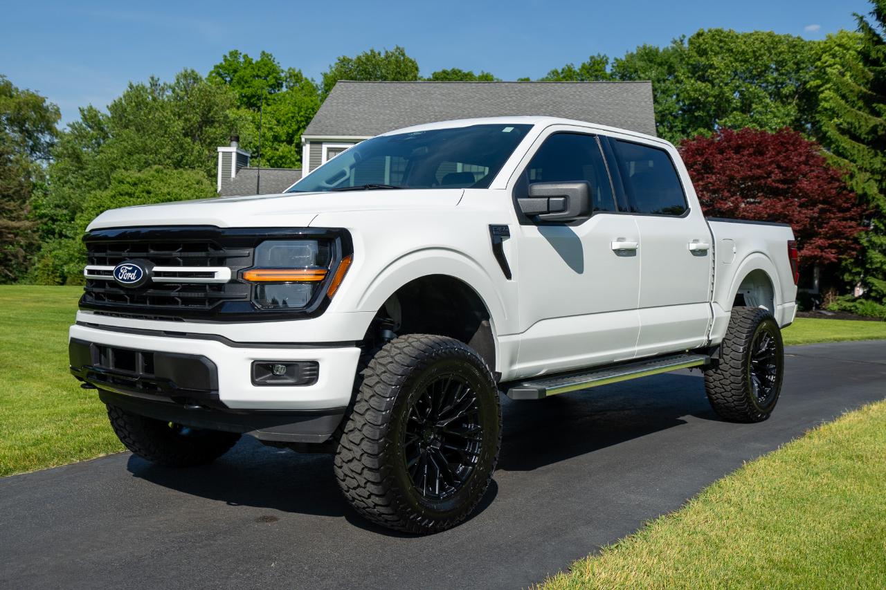Ford F150 XLT Supercrew 4WD 2025