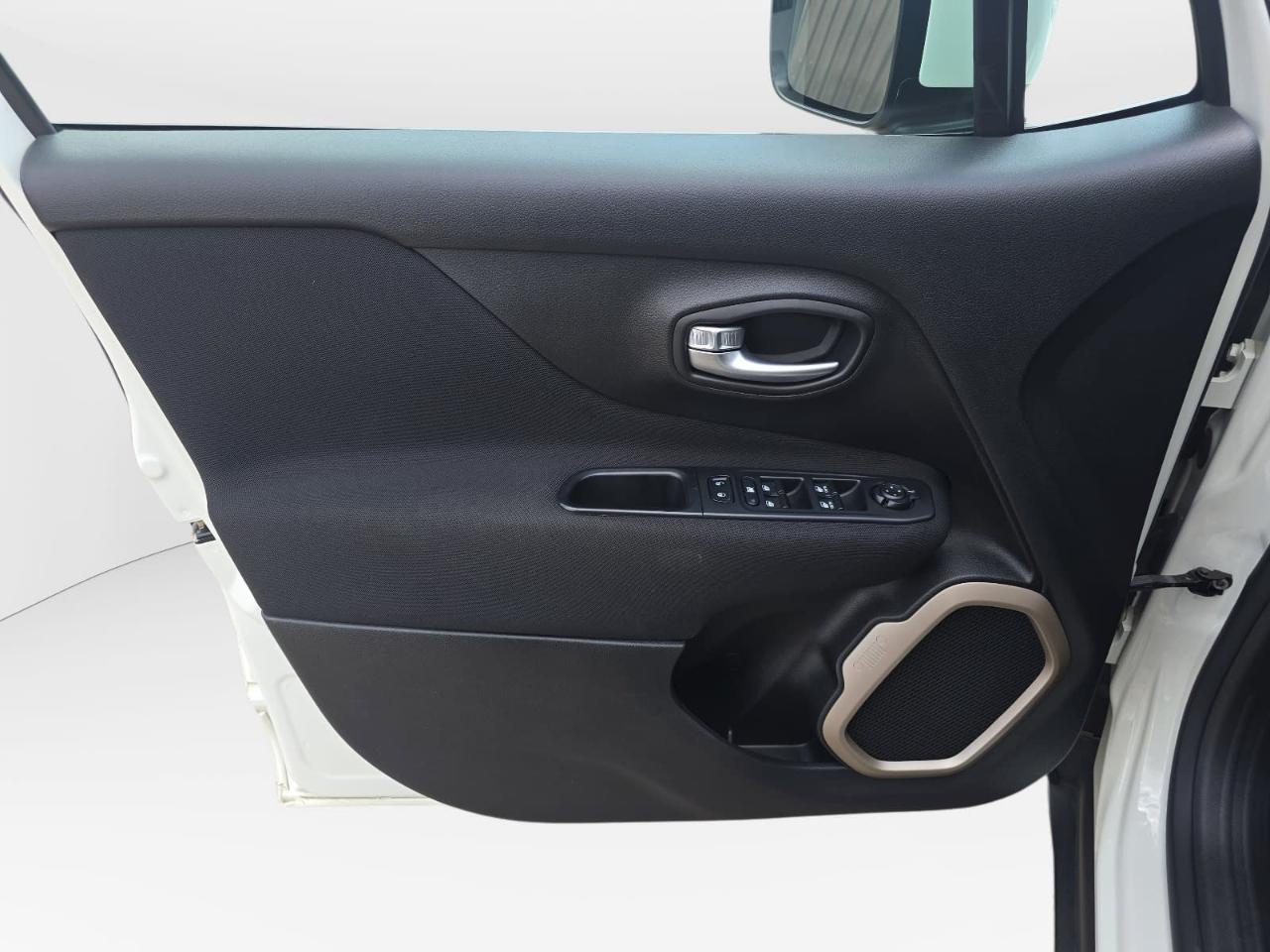 Jeep Renegade Latitude 4WD 2015