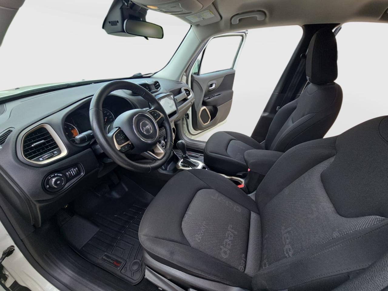 Jeep Renegade Latitude 4WD 2015