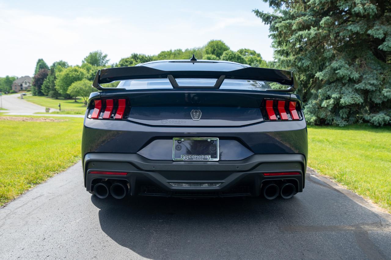Ford Mustang Dark Horse 2024