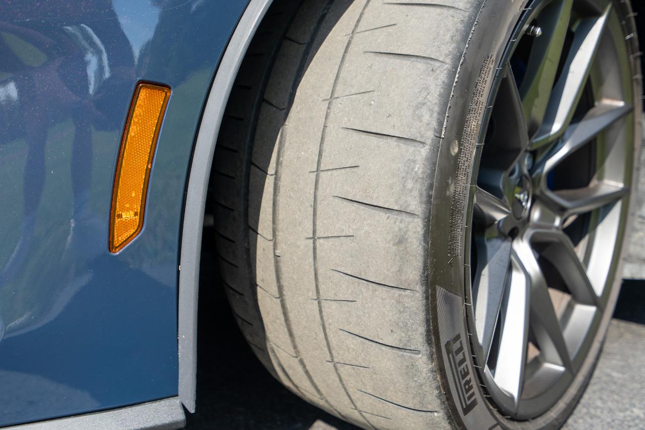 Ford Mustang Dark Horse 2024