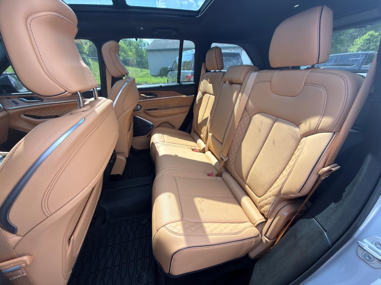 Jeep Grand Cherokee  2024