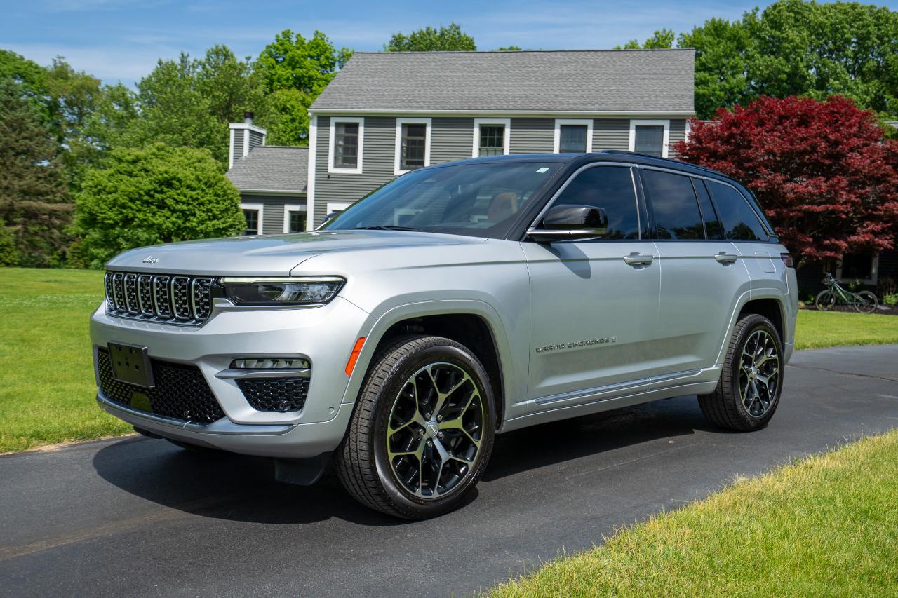 Jeep Grand Cherokee  2024