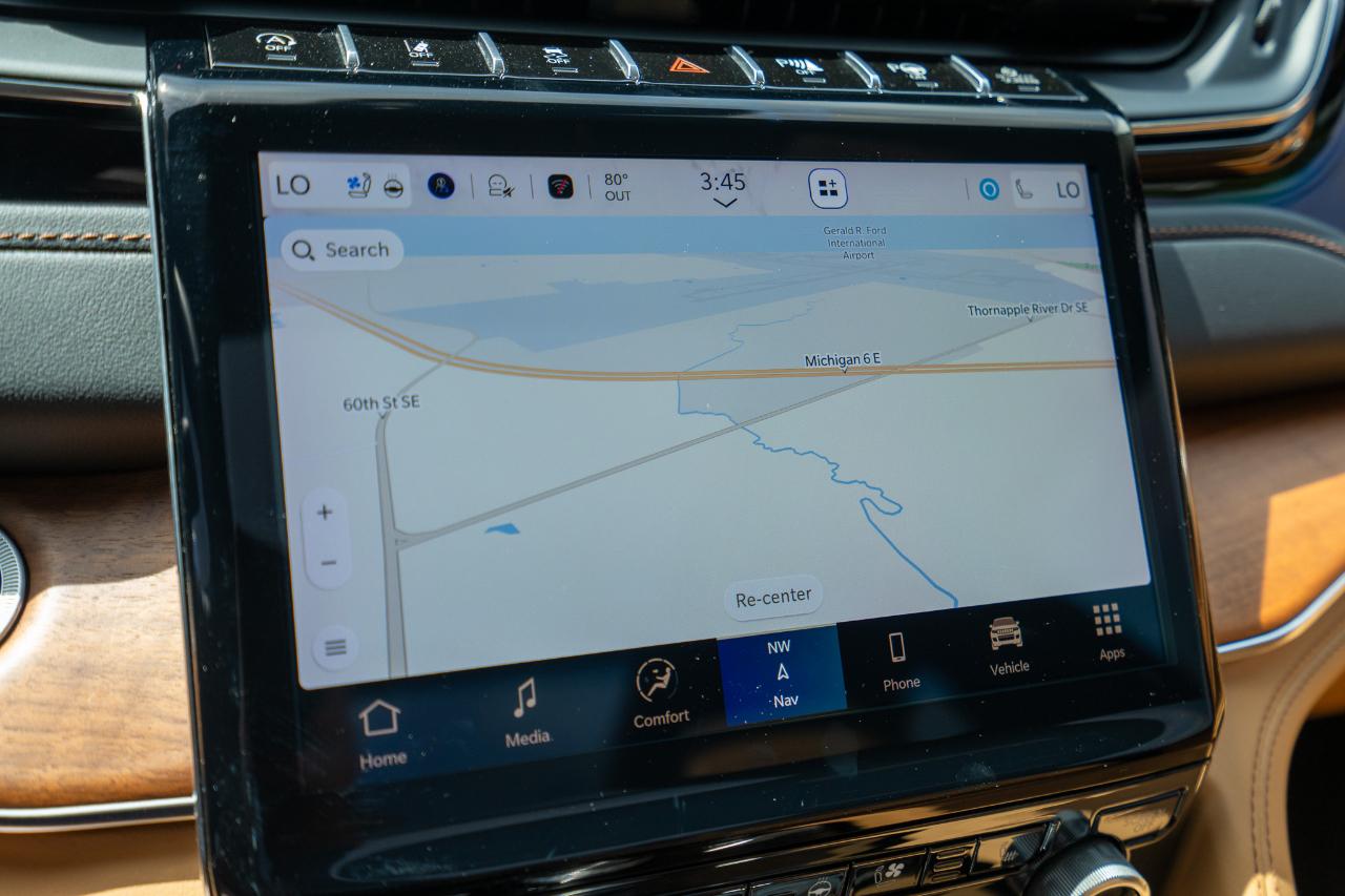 Jeep Grand Cherokee  2024