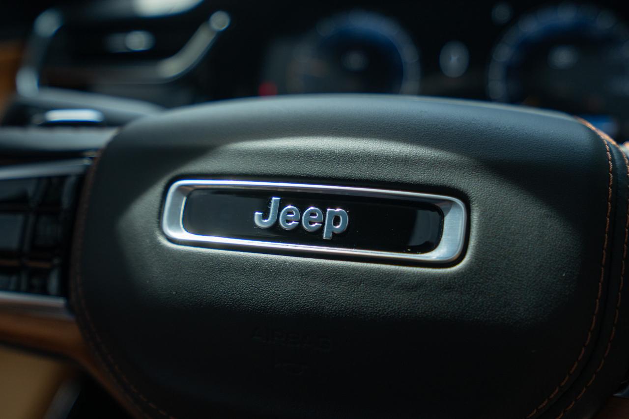 Jeep Grand Cherokee  2024