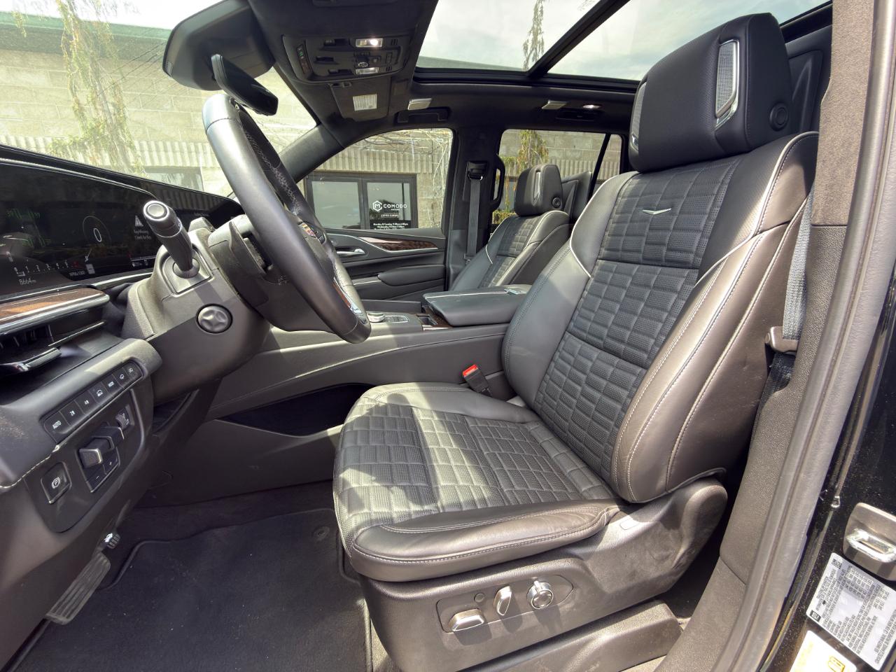 Cadillac Escalade Sport Platinum AWD 2023