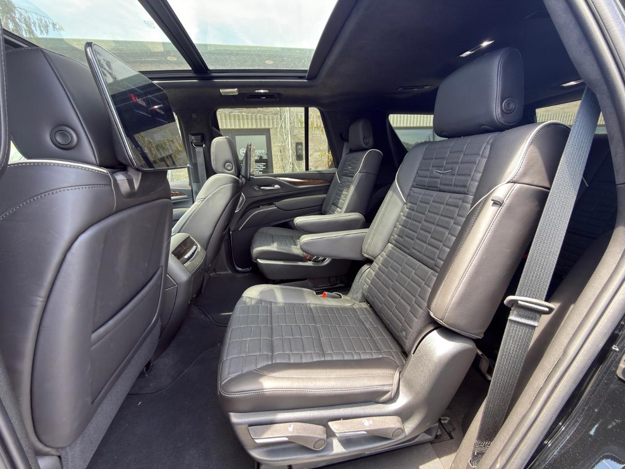 Cadillac Escalade Sport Platinum AWD 2023