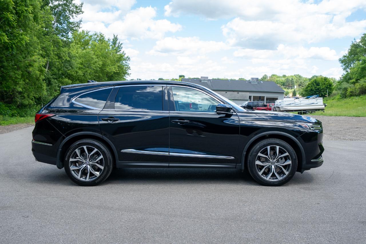 Acura MDX  2022