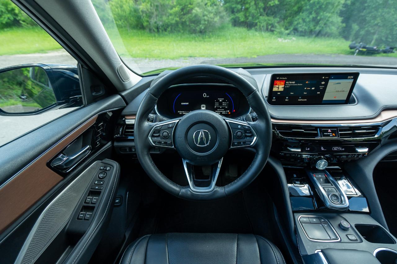Acura MDX  2022