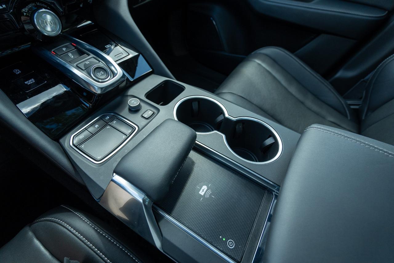 Acura MDX  2022