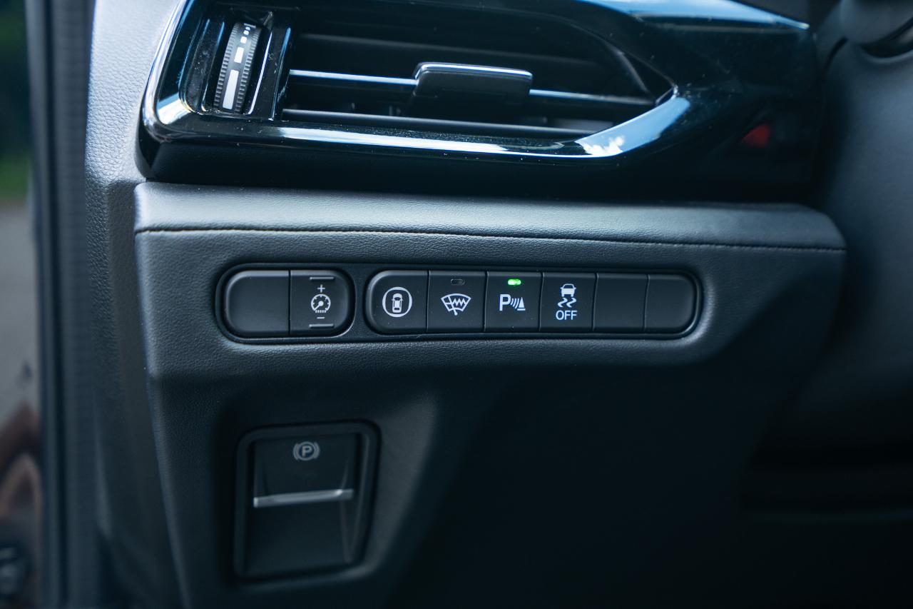 Acura MDX  2022