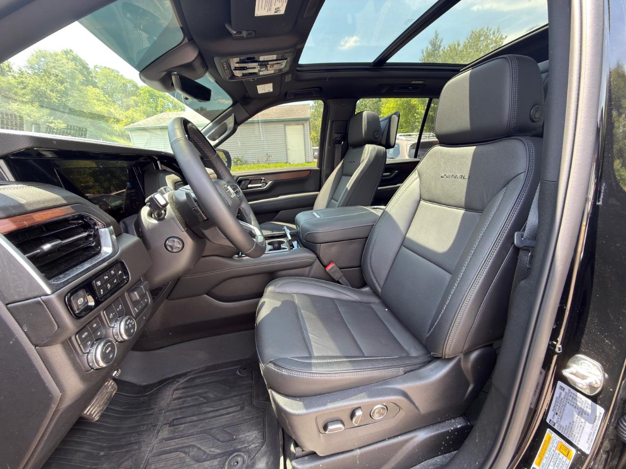GMC Yukon Denali 4WD 2026