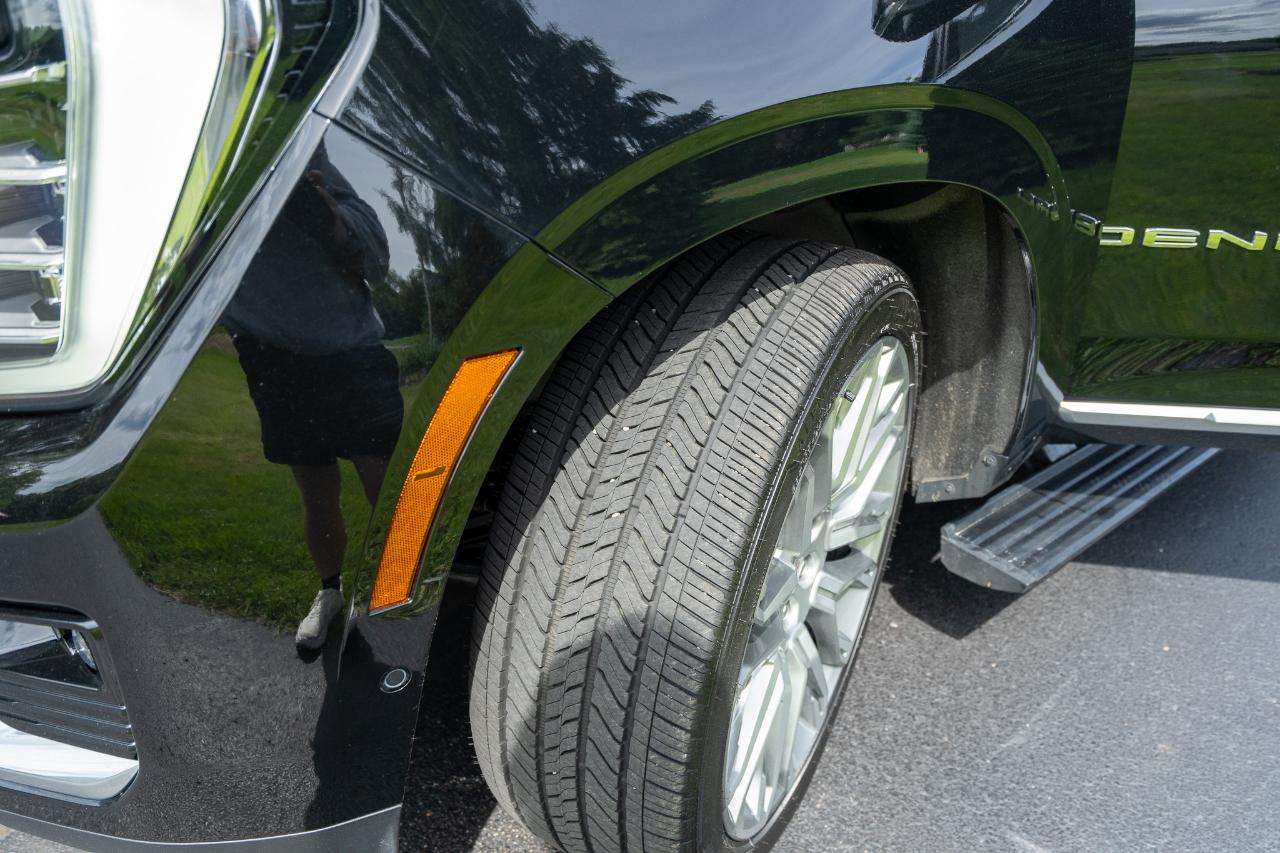 GMC Yukon Denali 4WD 2026