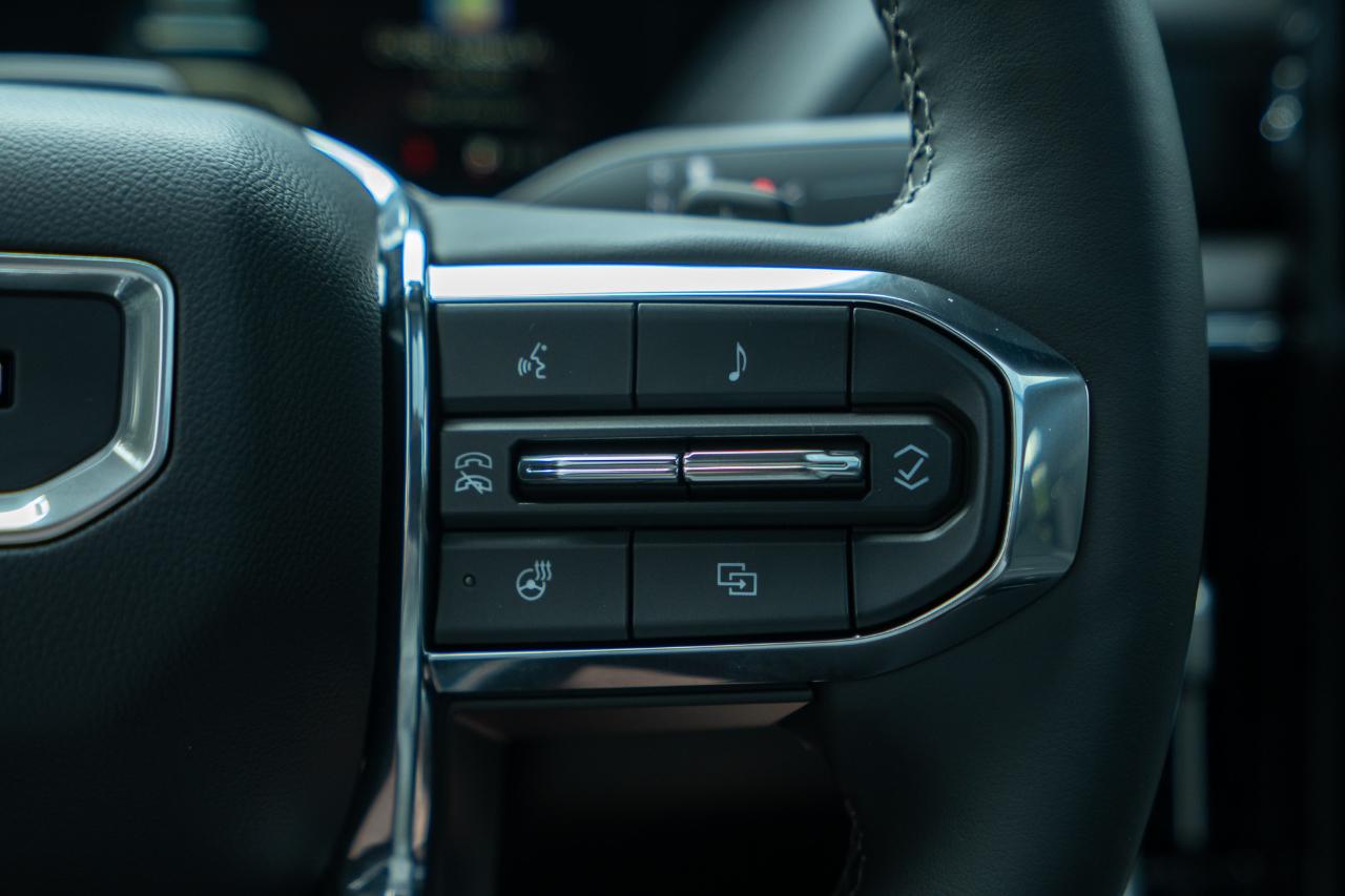 GMC Yukon Denali 4WD 2026