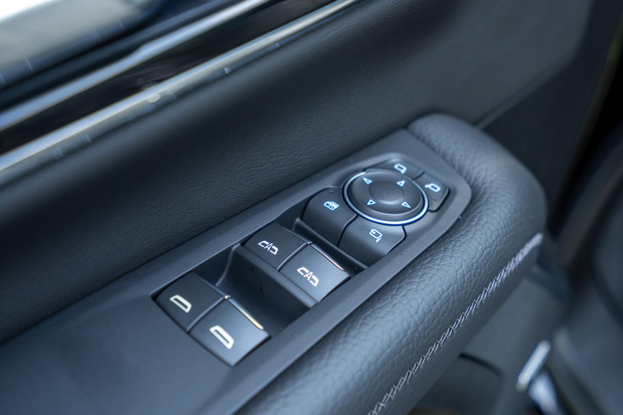 GMC Yukon Denali 4WD 2026