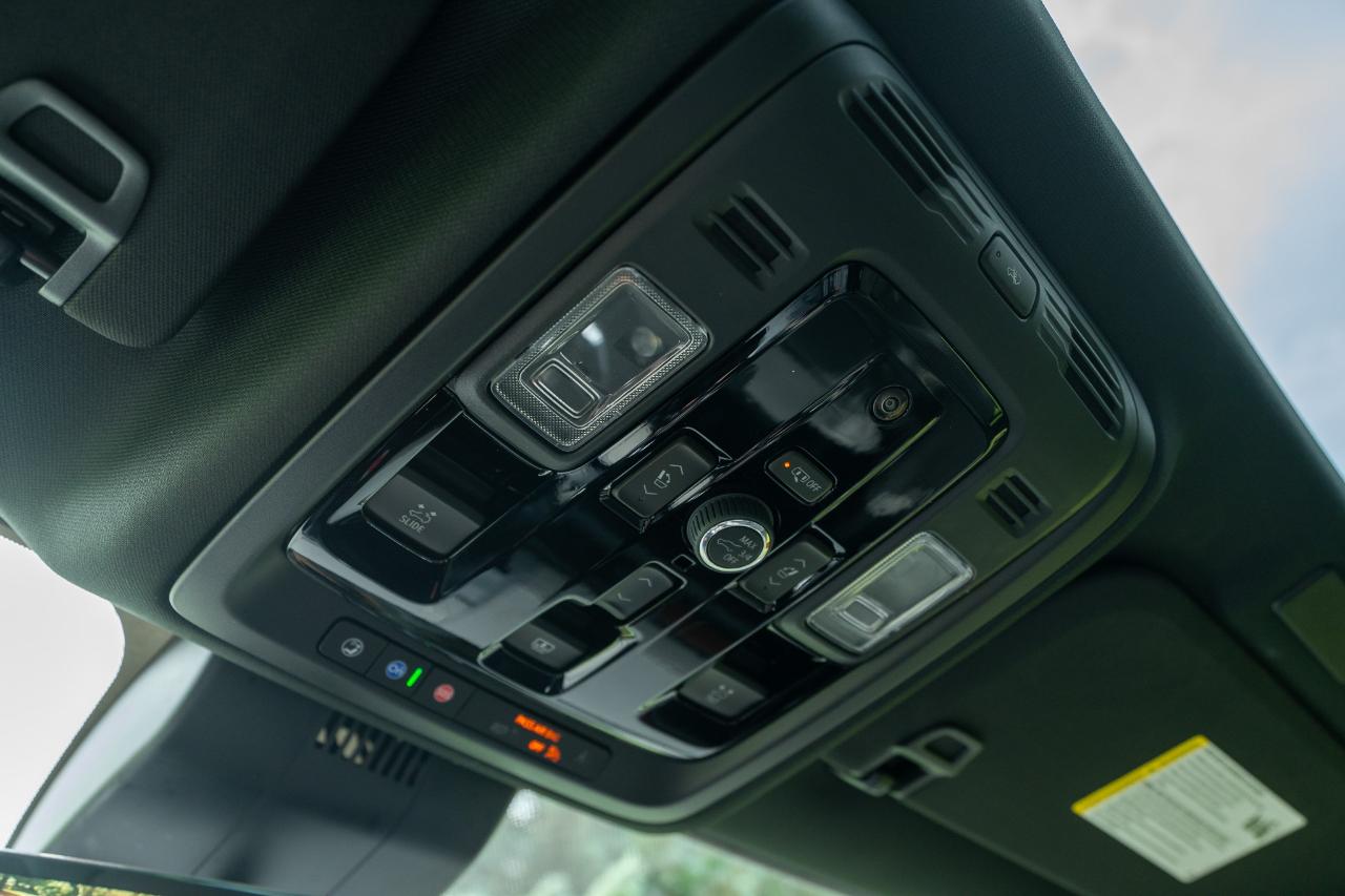 GMC Yukon Denali 4WD 2026
