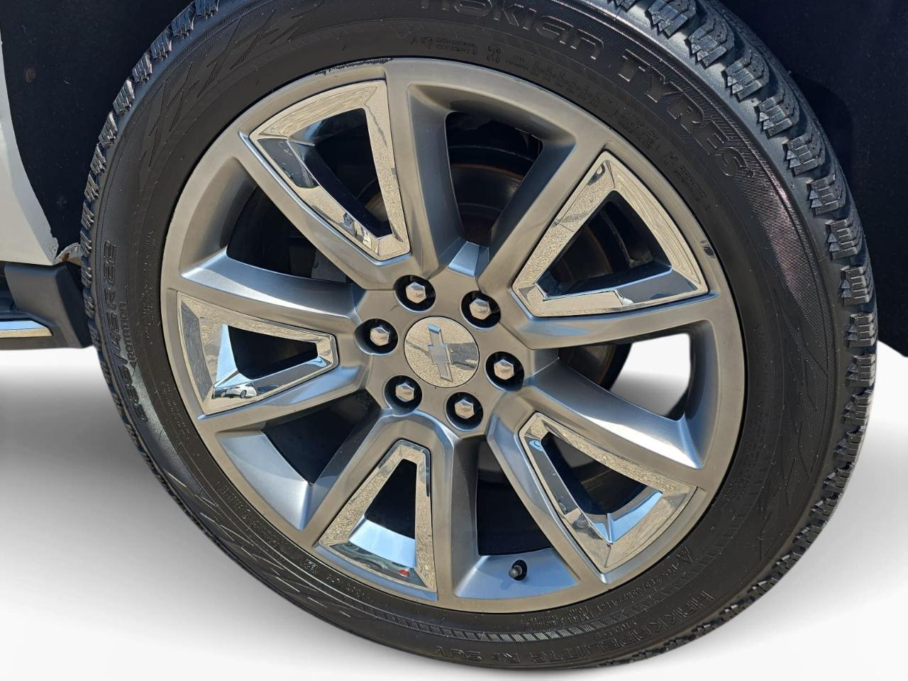 Chevrolet Suburban LTZ 4WD 2016