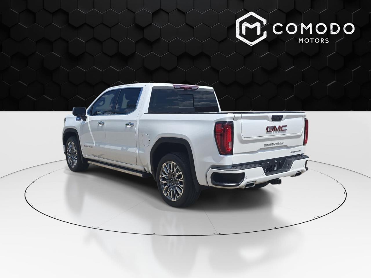 GMC Sierra 1500 Denali Crew Cab 4WD 2023