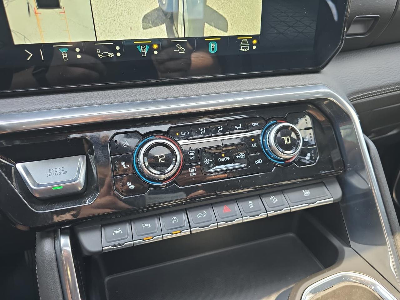 GMC Sierra 1500 Denali Crew Cab 4WD 2023