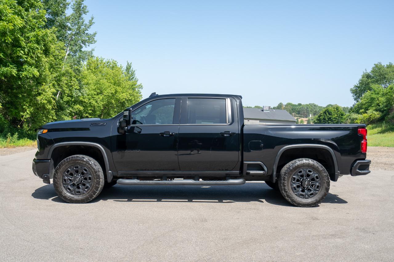 Chevrolet Silverado 2500HD LTZ Crew Cab 4WD 2024