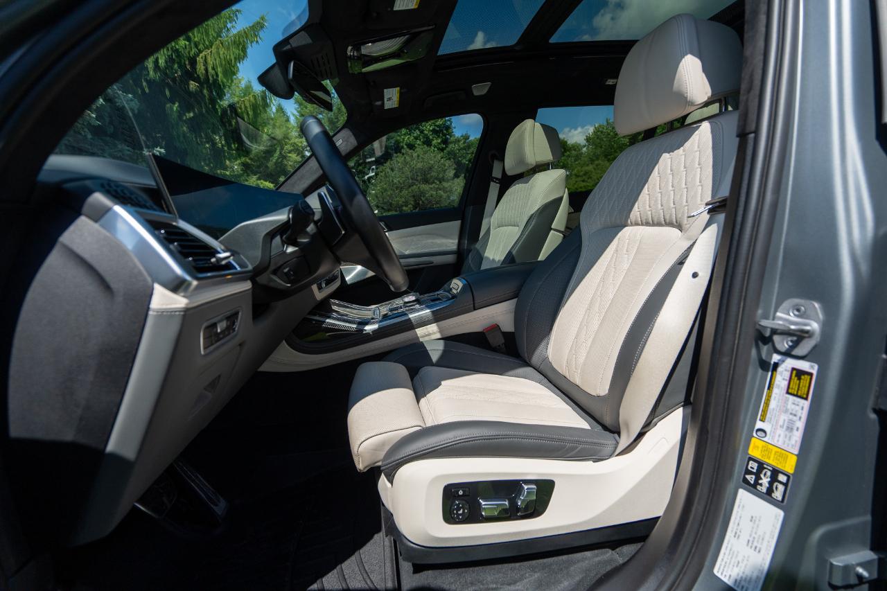 BMW X7 M60i 2023