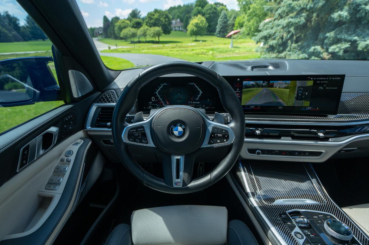 BMW X7 M60i 2023