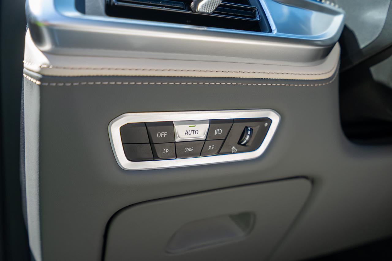 BMW X7 M60i 2023