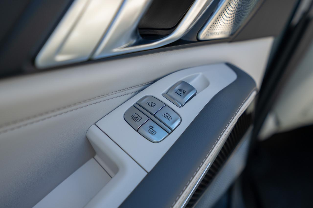 BMW X7 M60i 2023