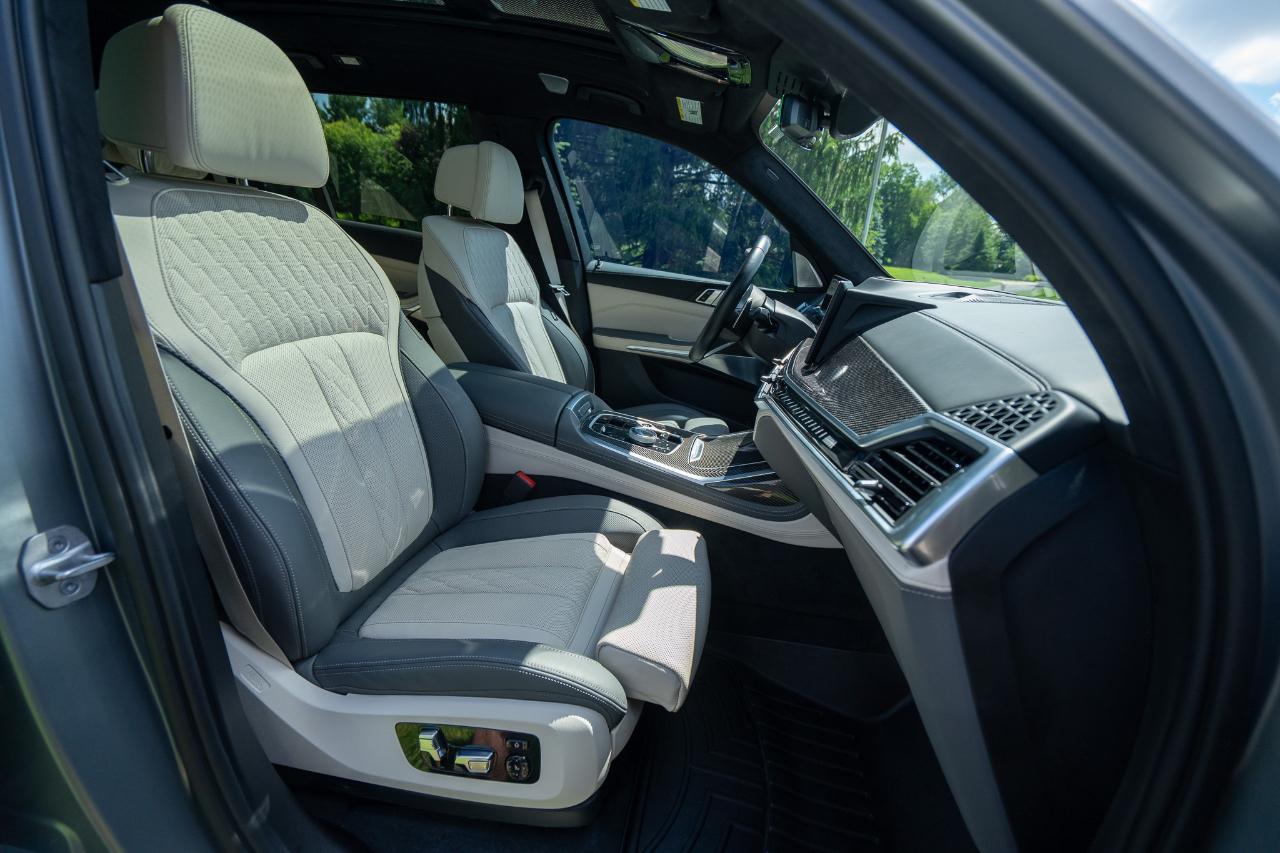 BMW X7 M60i 2023