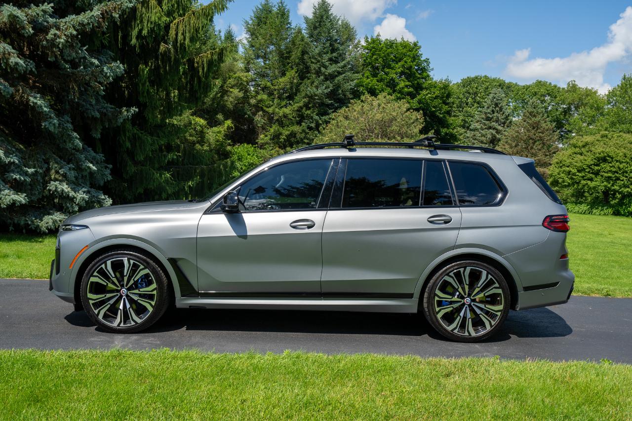 BMW X7 M60i 2023