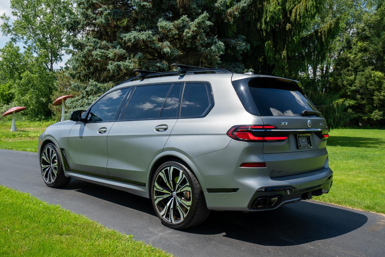 BMW X7 M60i 2023