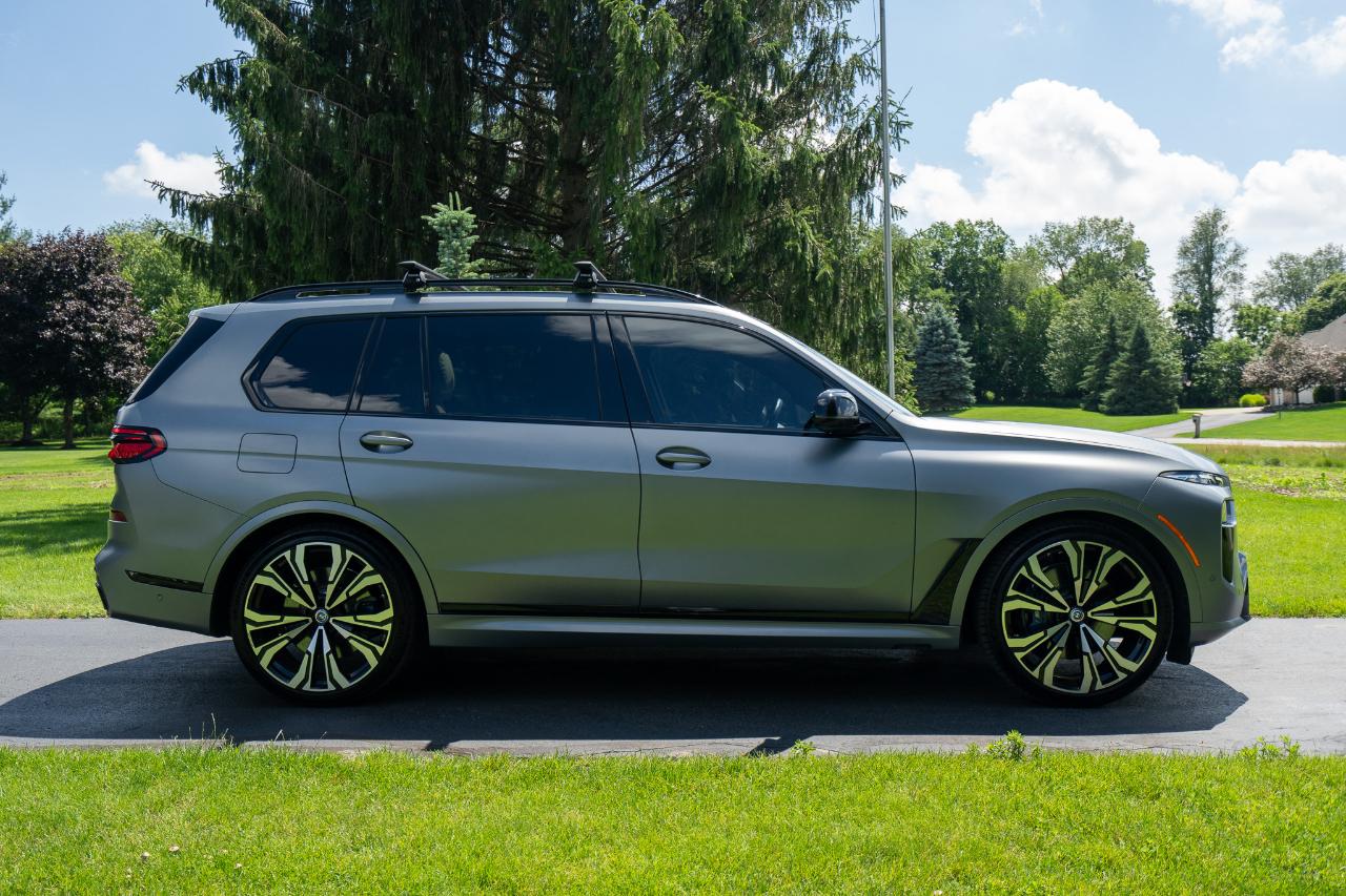 BMW X7 M60i 2023