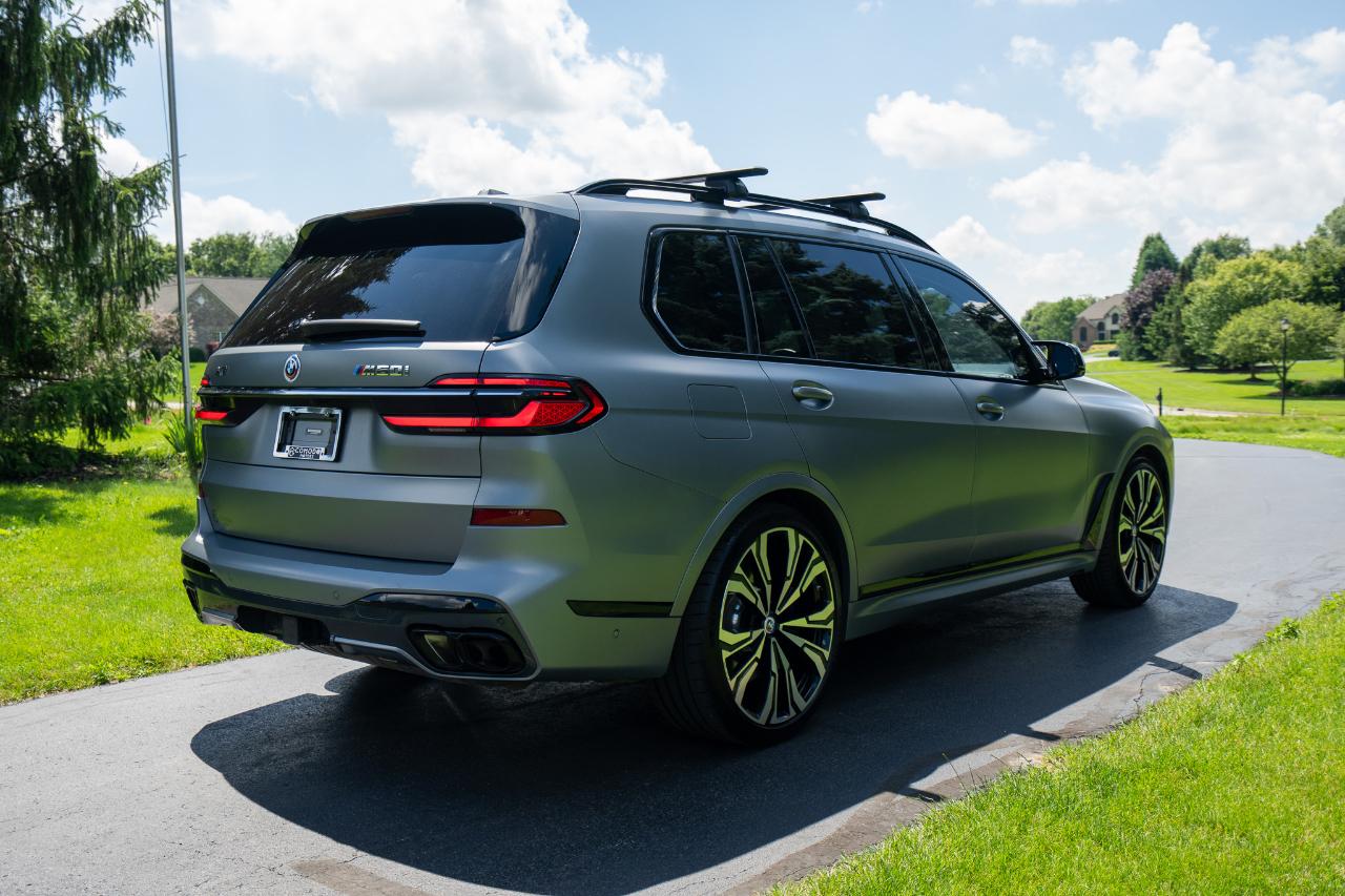BMW X7 M60i 2023