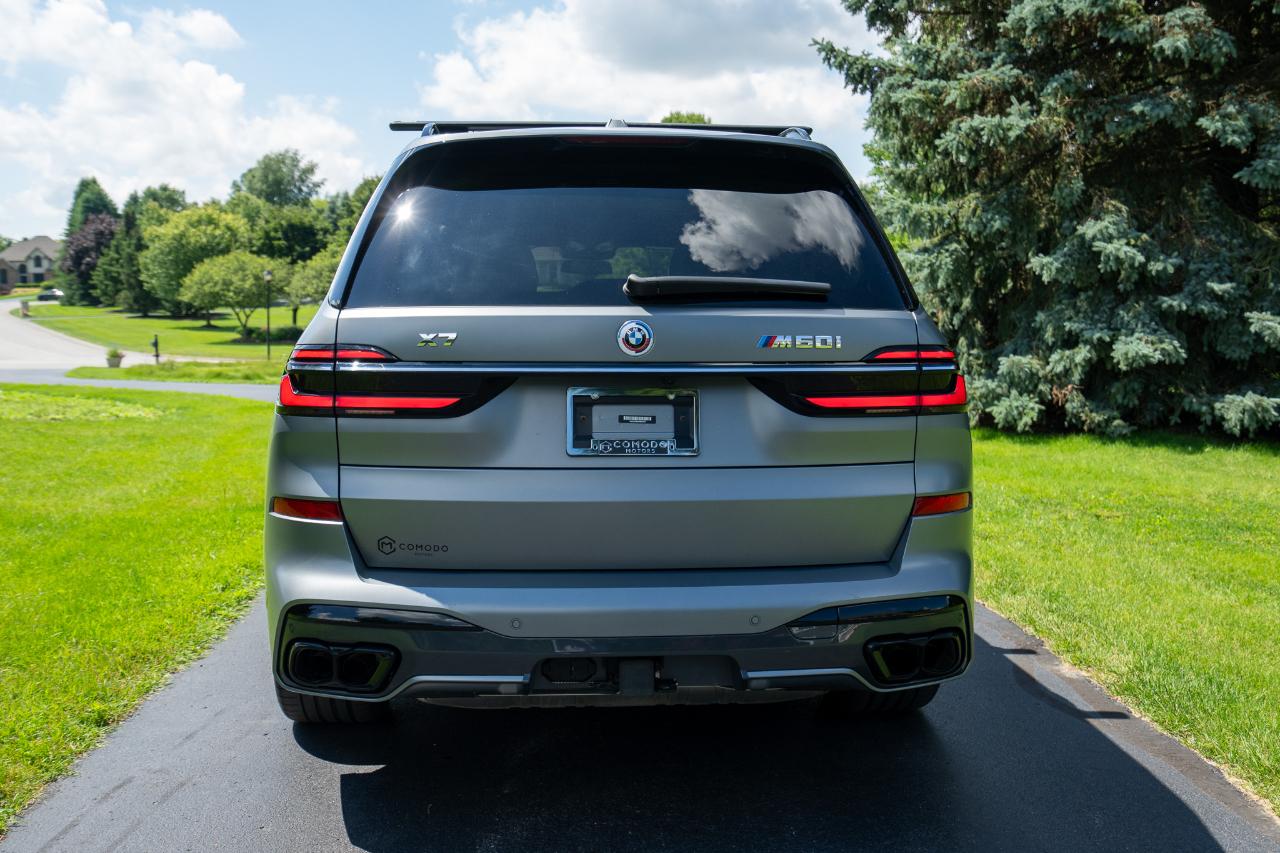 BMW X7 M60i 2023