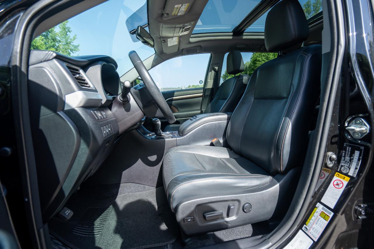 Toyota Highlander Limited AWD V6 2015