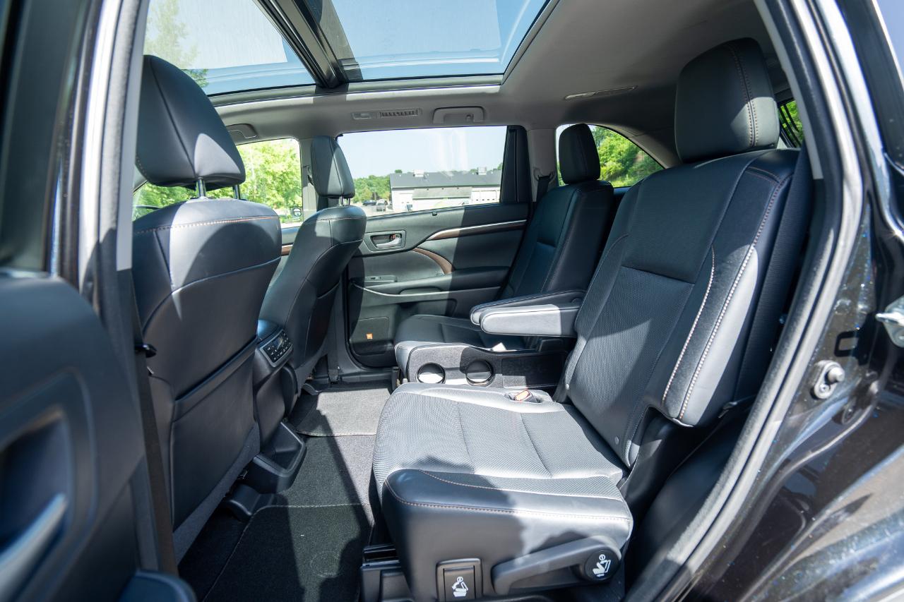 Toyota Highlander Limited AWD V6 2015