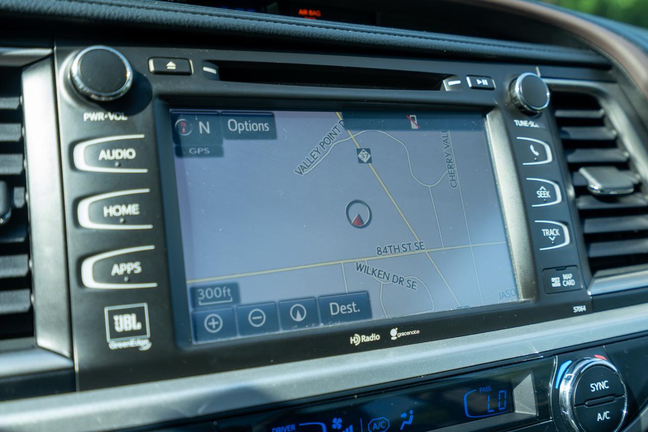 Toyota Highlander Limited AWD V6 2015
