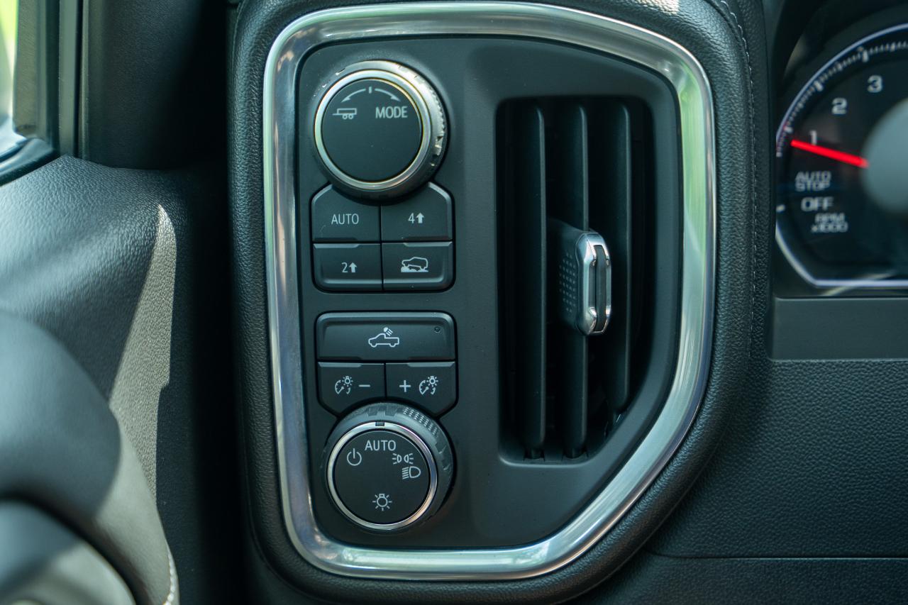 Chevrolet Silverado 1500 LT Crew Cab 4WD 2020